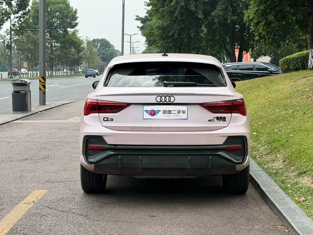 Audi Q3 Sportback — фото 5
