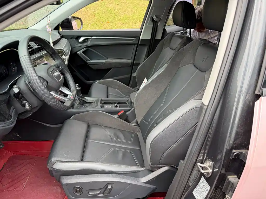 Audi Q3 Sportback — фото 8