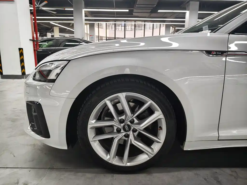 Audi A5 (Import) — фото 4