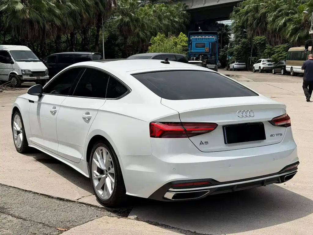 Audi A5 (Import) — фото 9