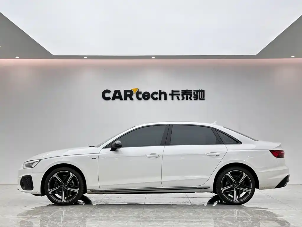Audi A4L — фото 2