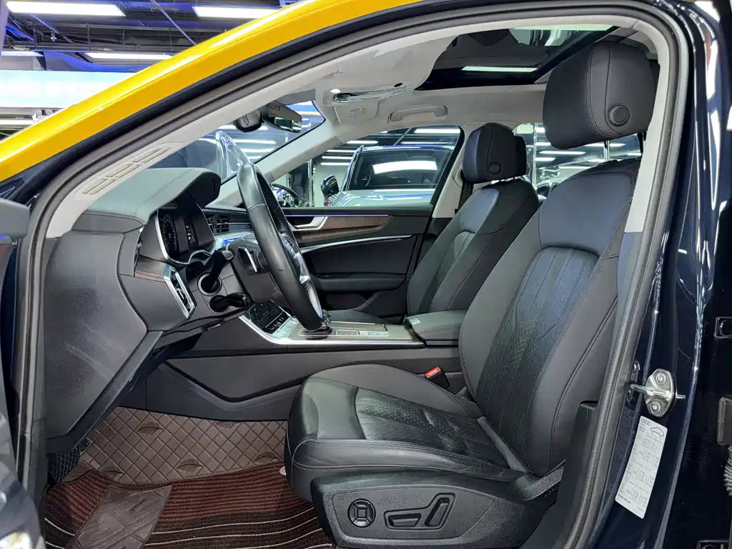 Audi A6 (Import) — фото 8