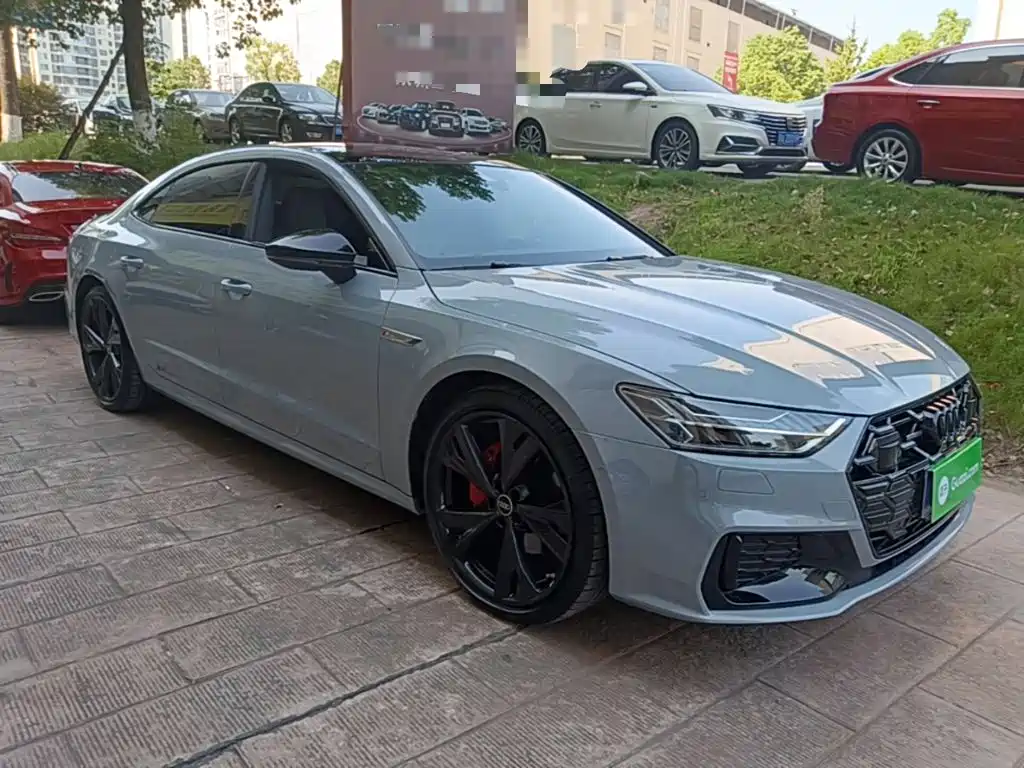 Audi A7L — фото 4