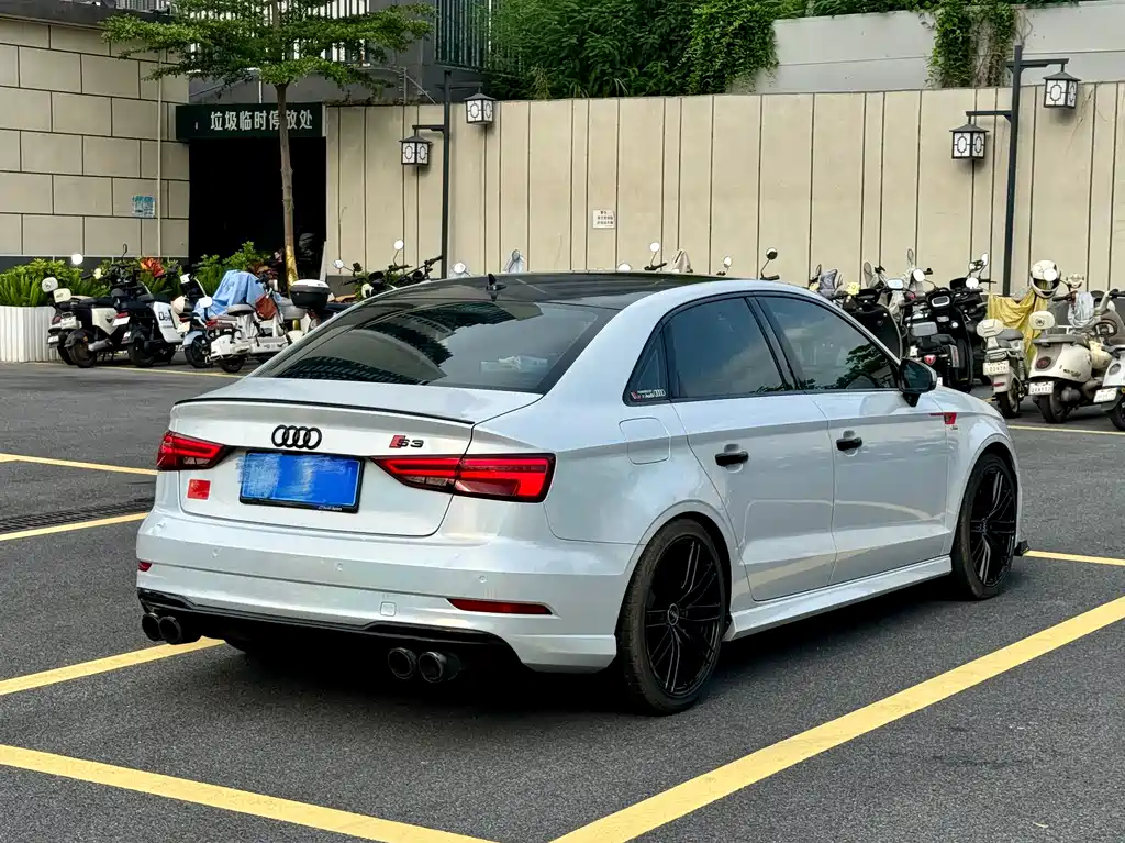 Audi A3 — фото 6