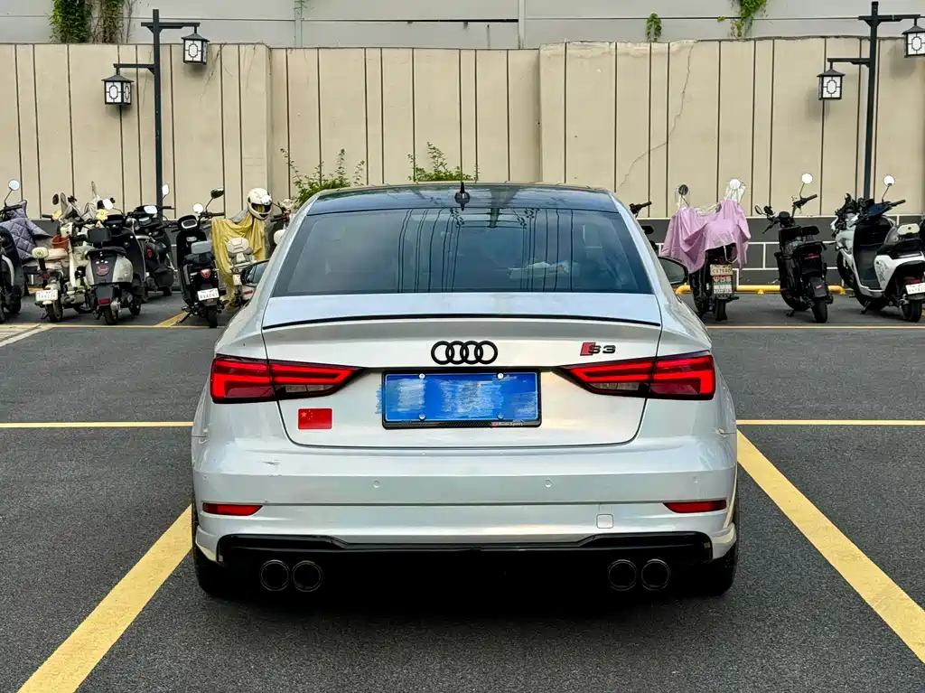 Audi A3 — фото 7