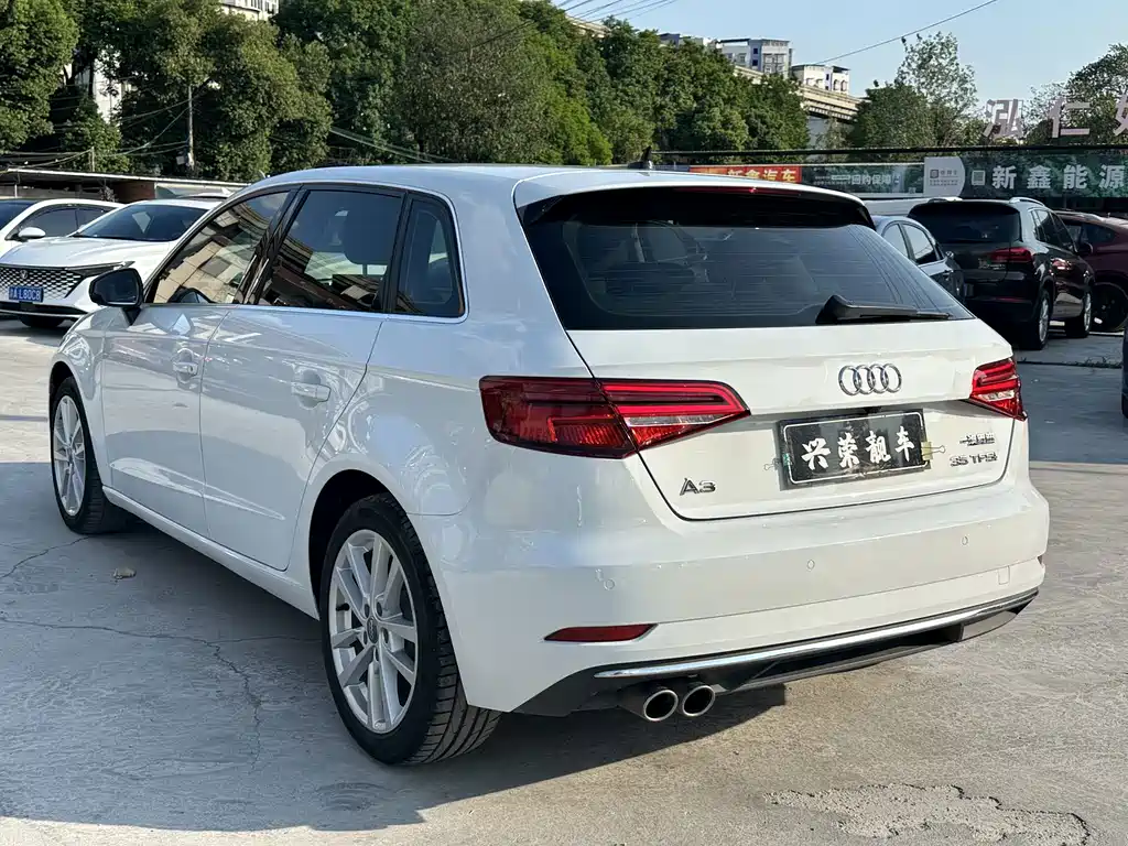 Audi A3 — фото 6