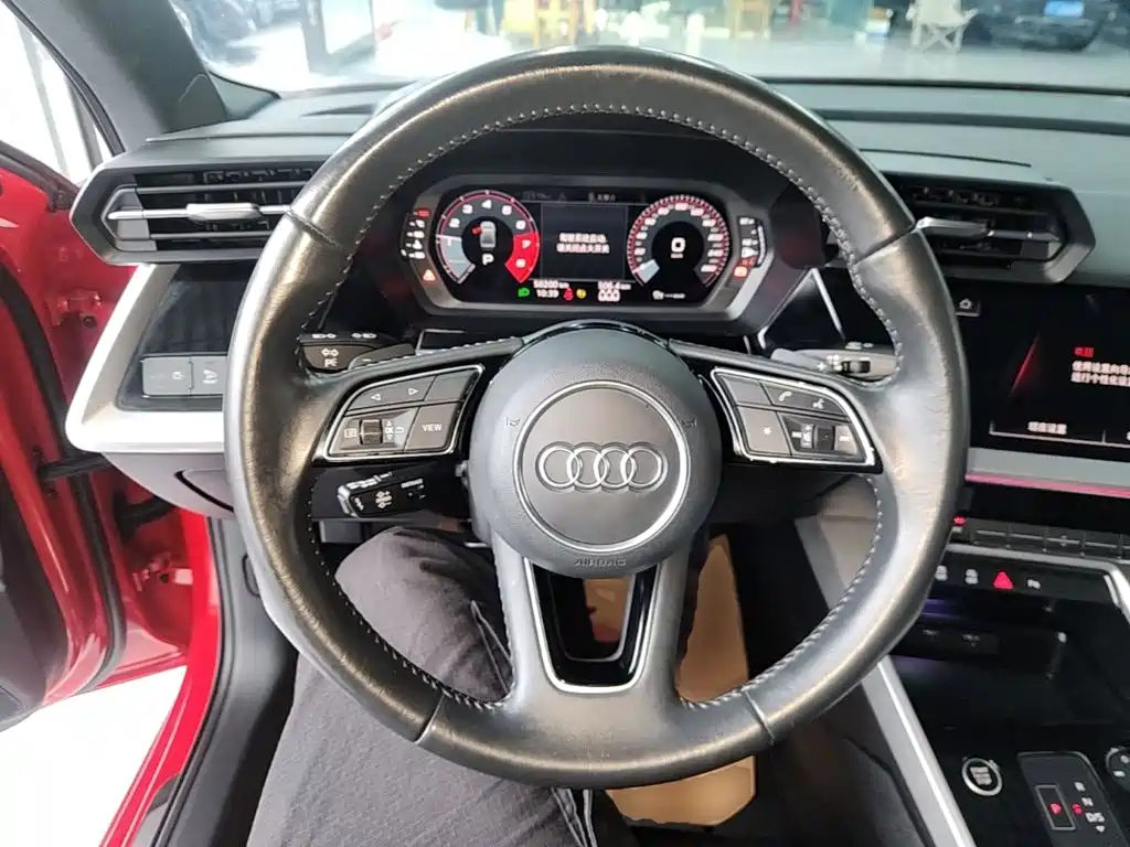 Audi A3 — фото 11