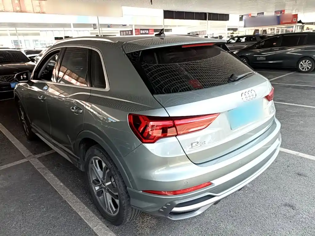 Audi Q3 — фото 5