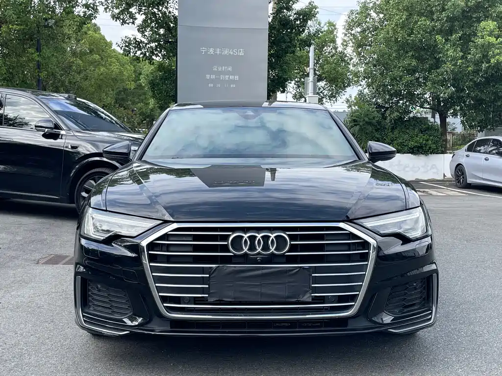 Audi A6L — фото 2