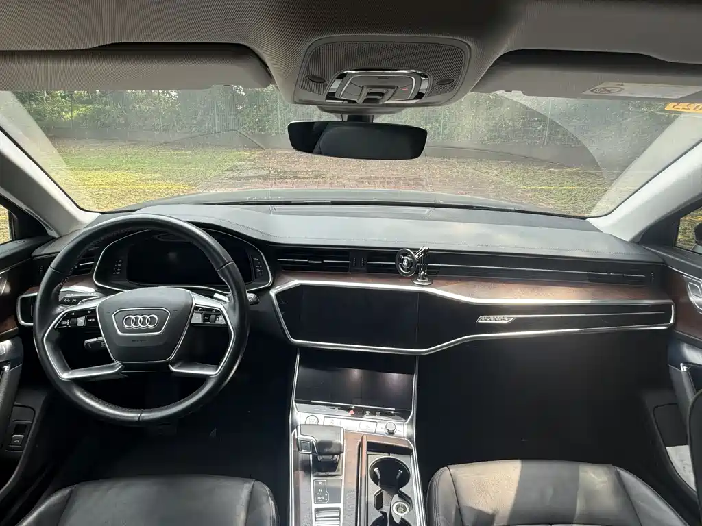 Audi A6 (Import) — фото 9
