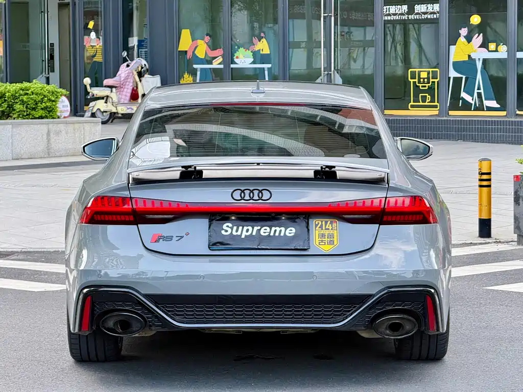 Audi A7 — фото 9