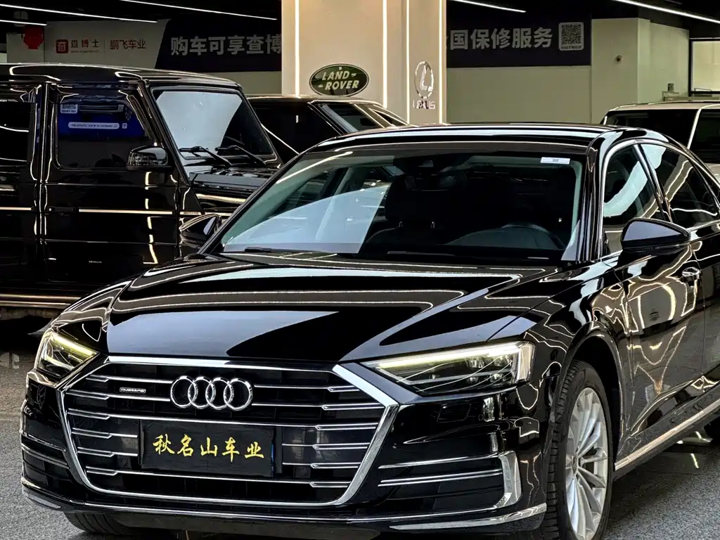 Audi A8 — фото 4