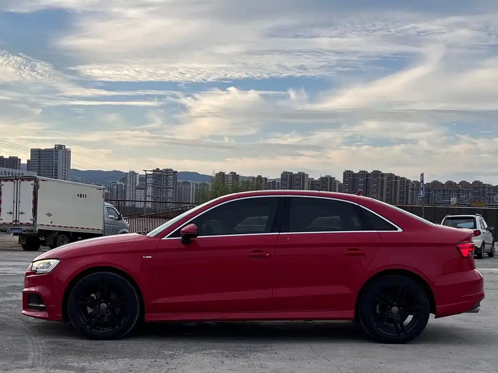 Audi A3 — фото 7