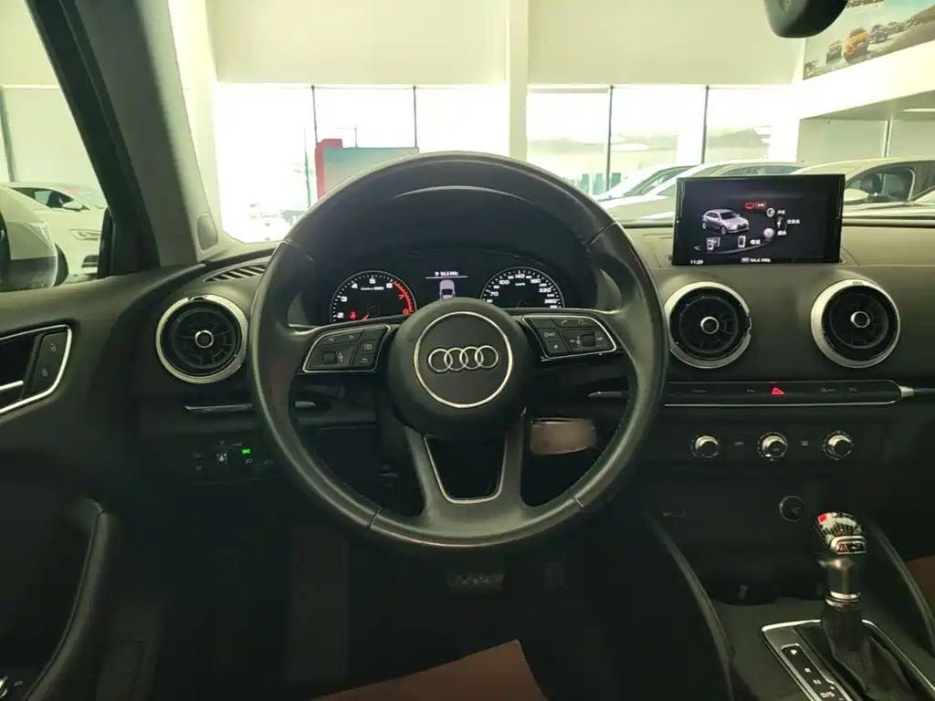 Audi A3 — фото 7