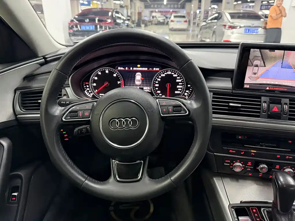 Audi A6L — фото 9