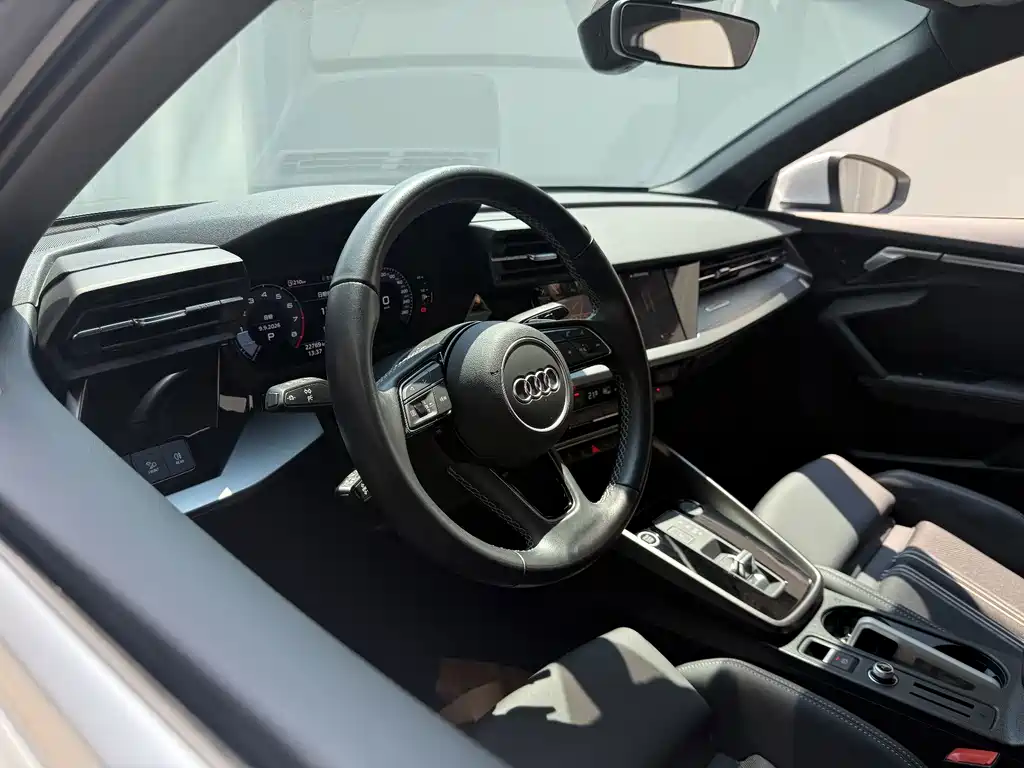 Audi A3 — фото 10