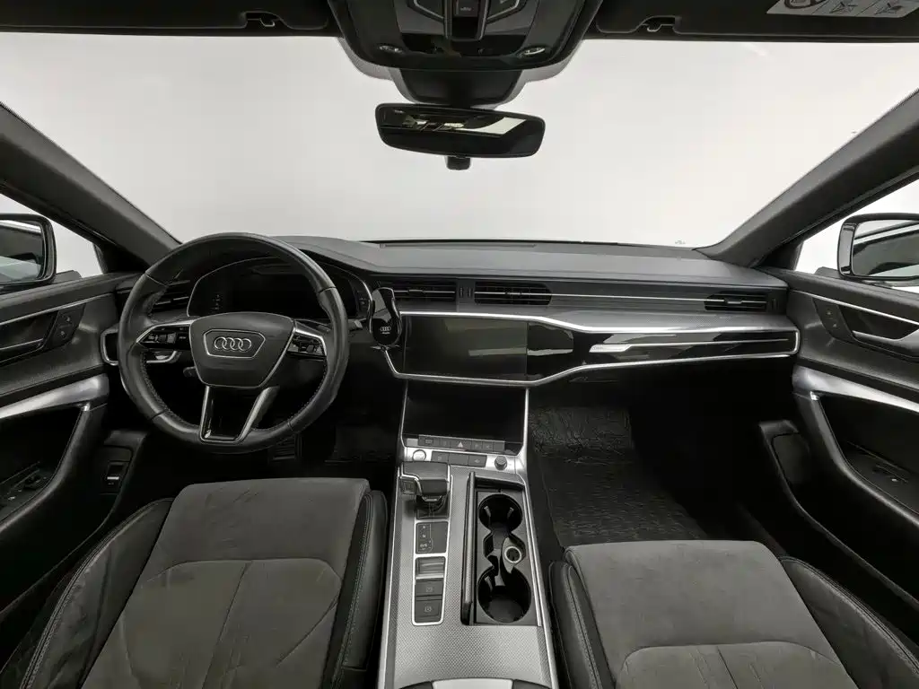 Audi A6L — фото 5