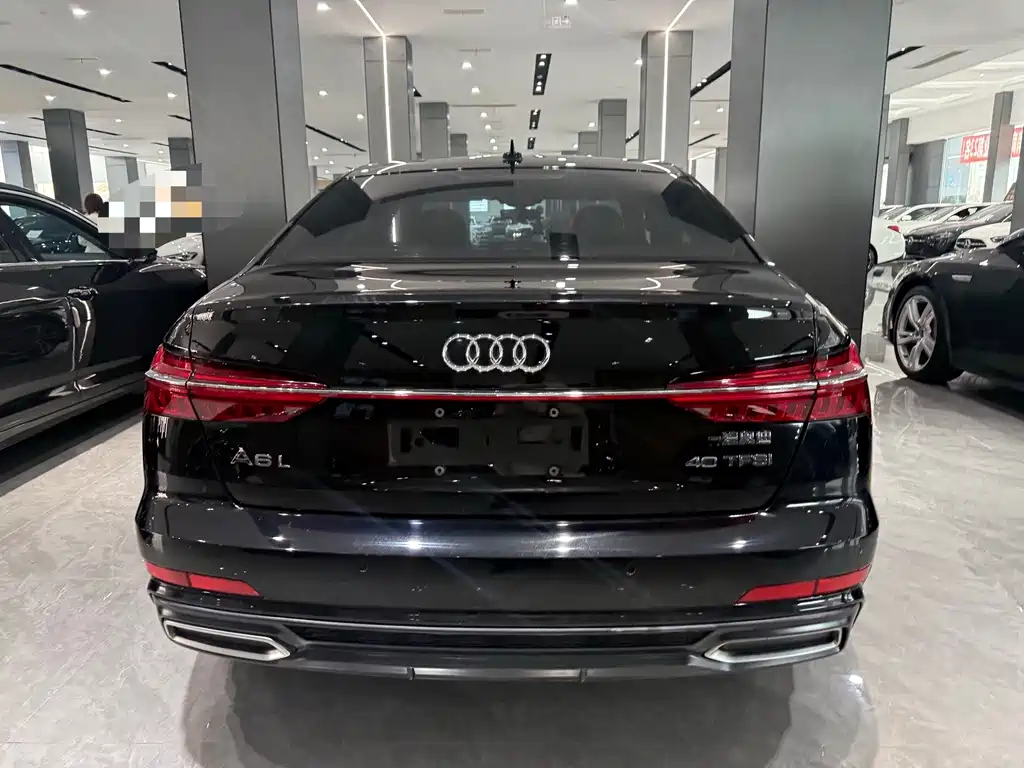 Audi A6L — фото 9