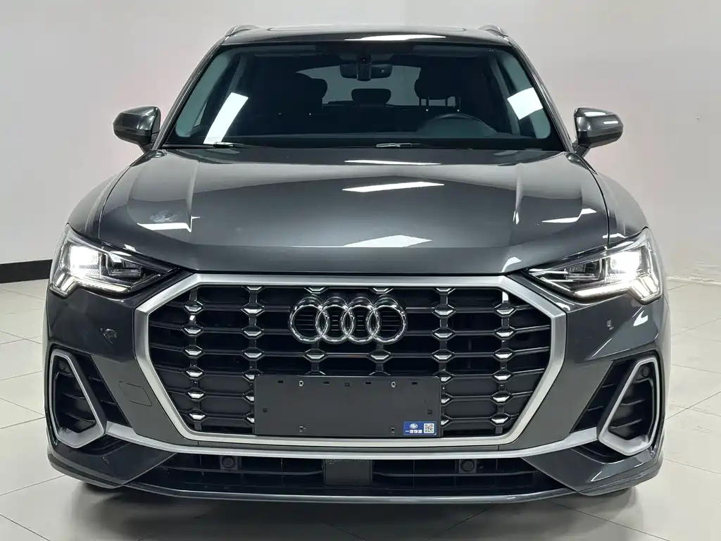 Audi Q3 — фото 2