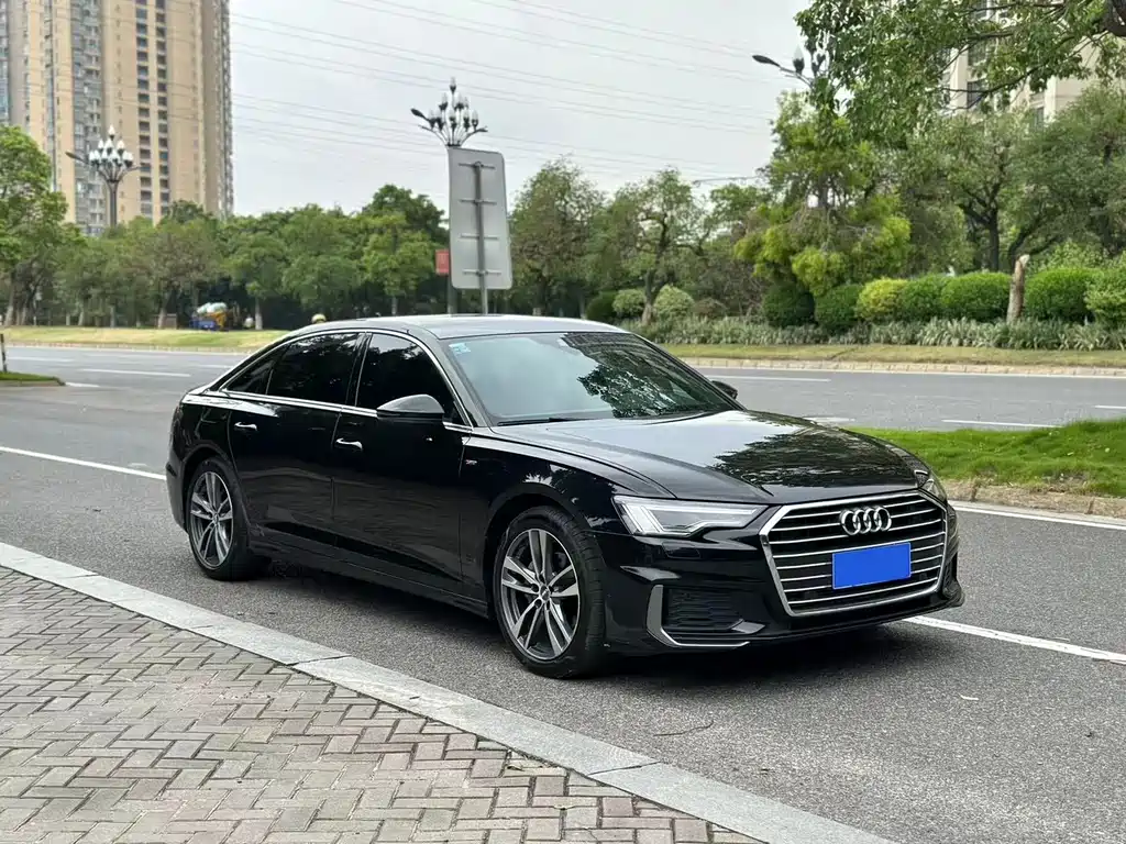 Audi A6L — фото 3