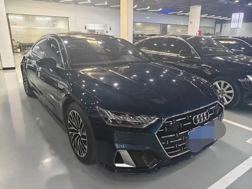Audi A7L — фото 3