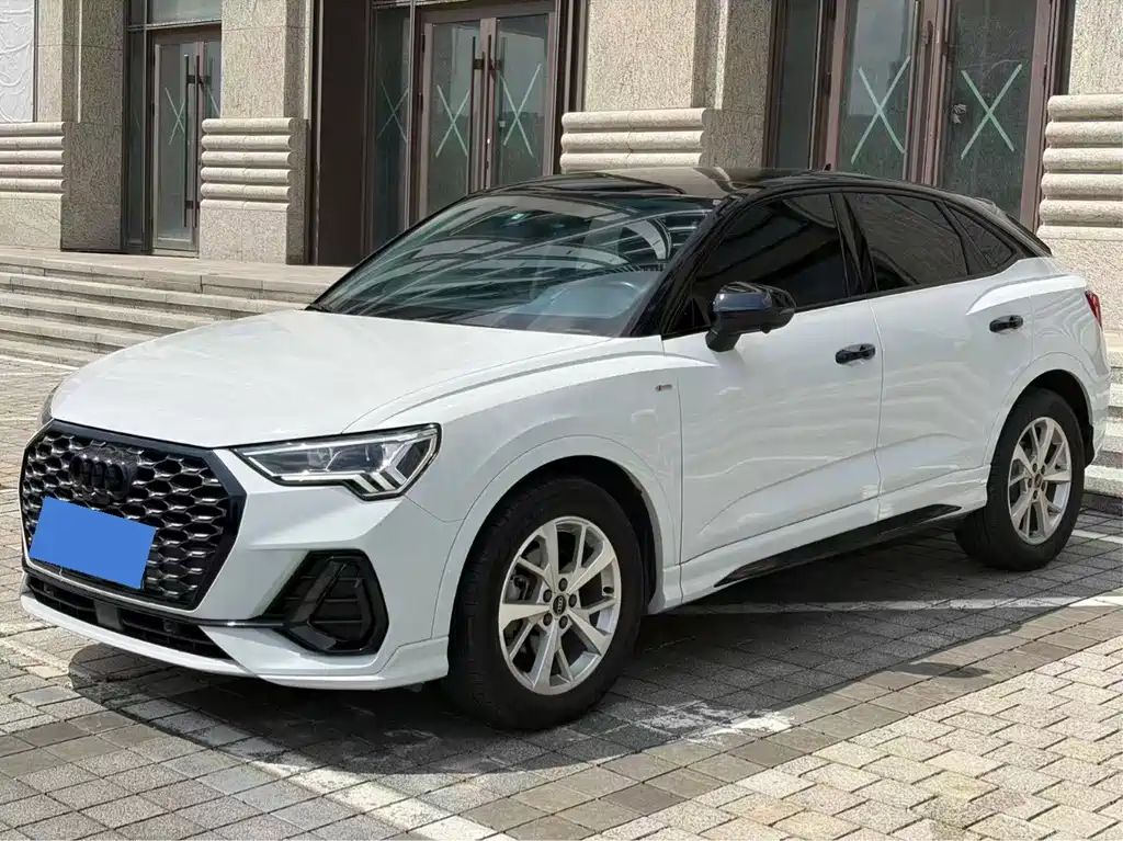 Audi Q3 Sportback — фото 2