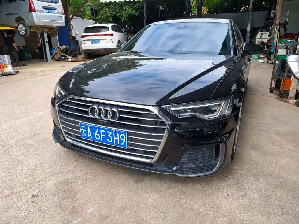 Audi A6L — фото 5