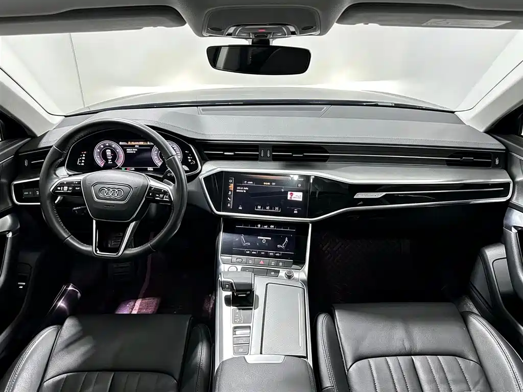 Audi A6L — фото 9