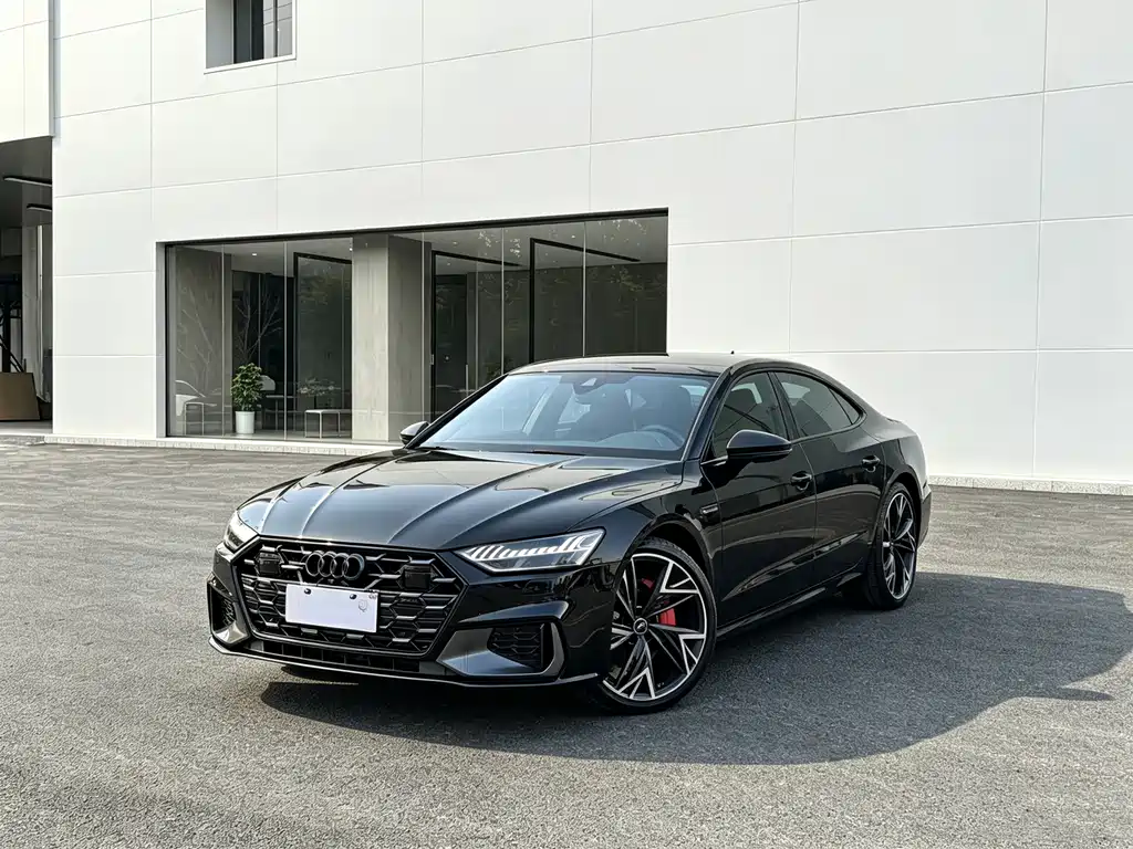 Audi A7L — фото 2