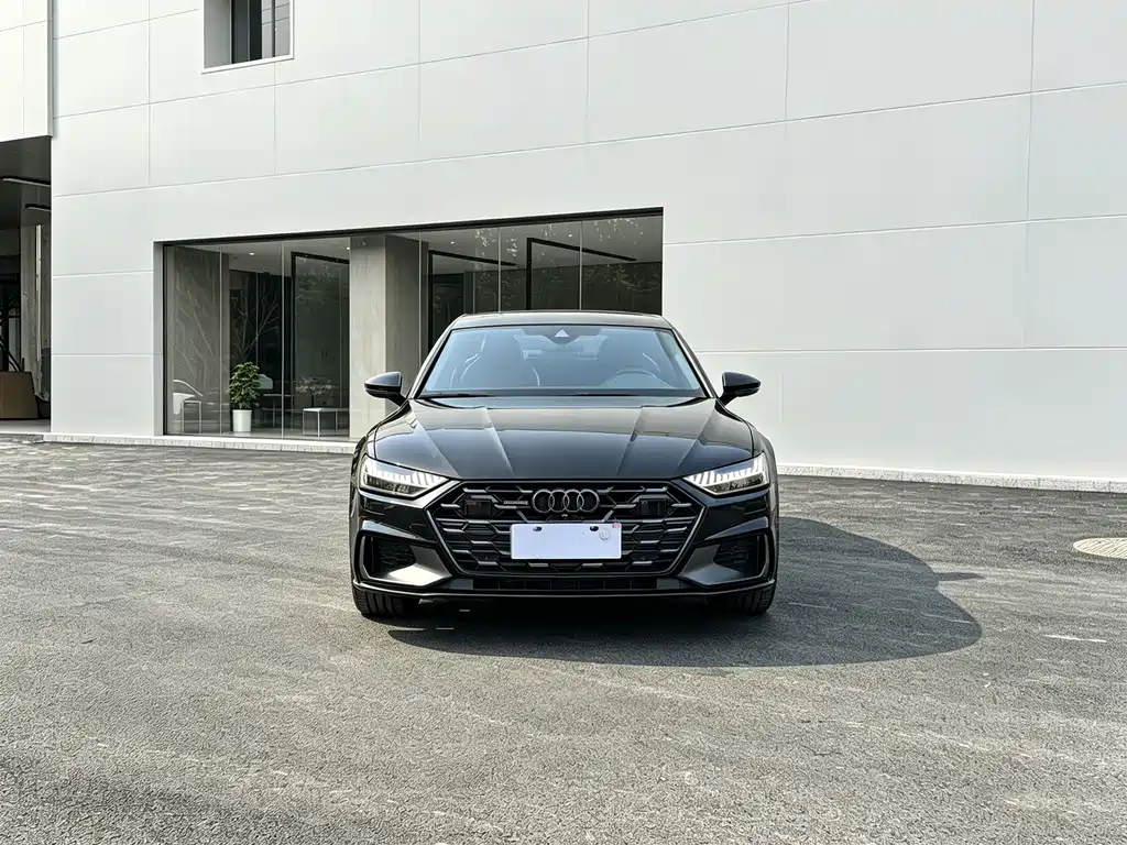 Audi A7L — фото 3