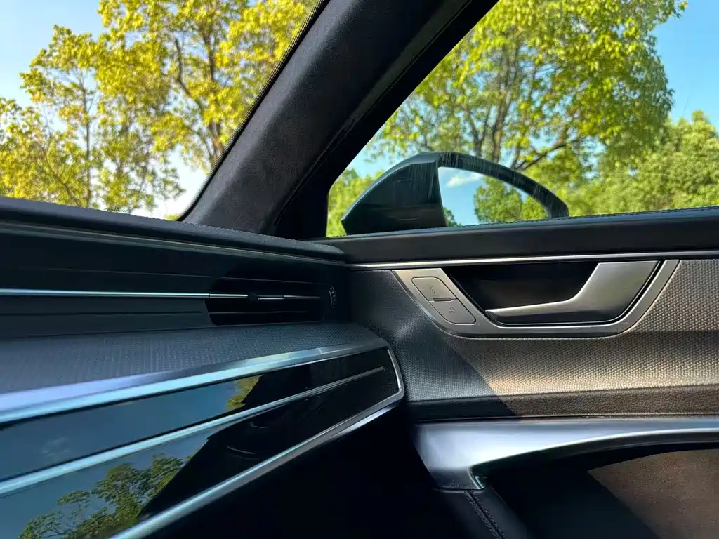 Audi A6 (Import) — фото 22