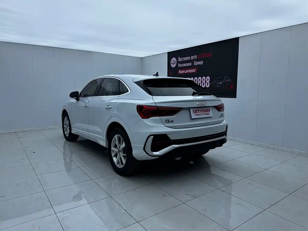 Audi Q3 Sportback — фото 8