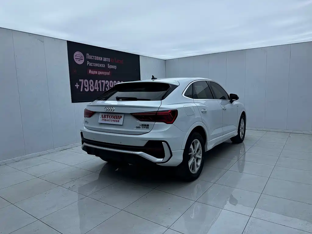 Audi Q3 Sportback — фото 9