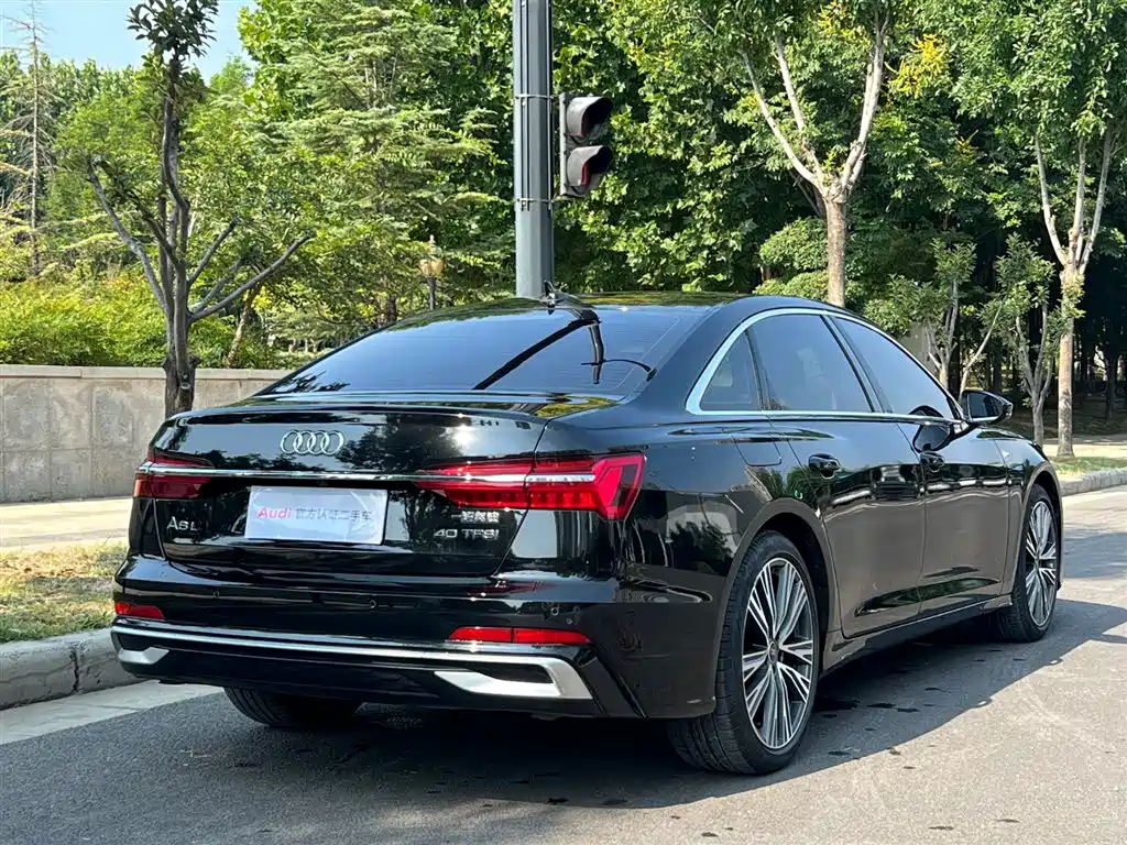 Audi A6L — фото 4