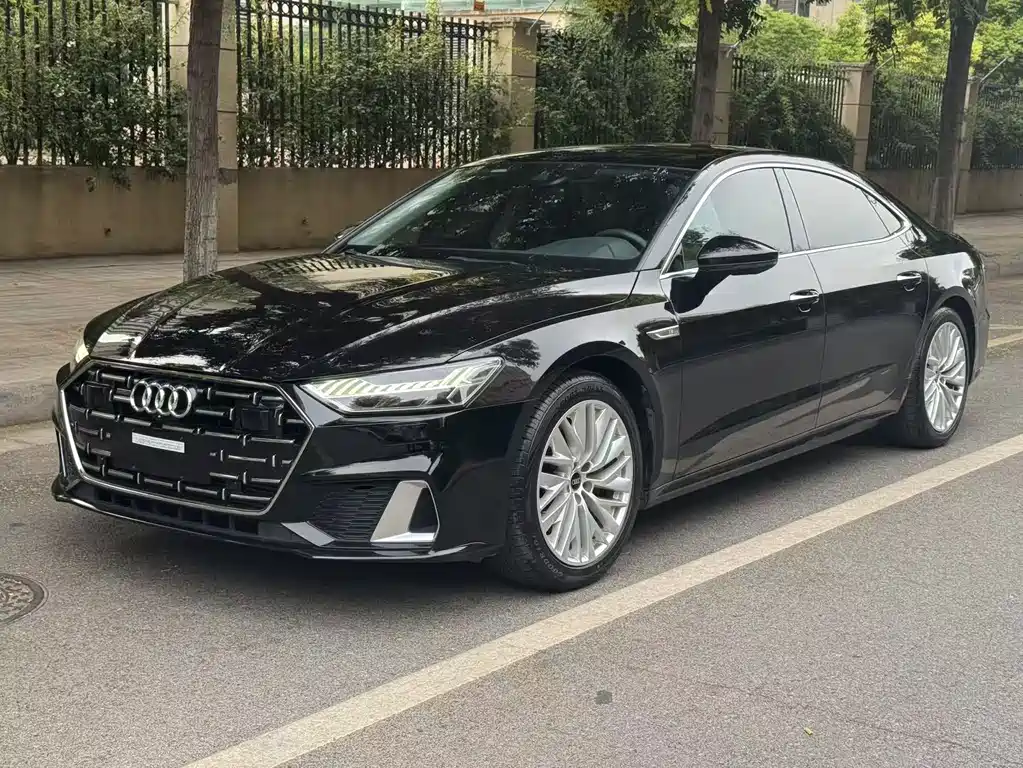 Audi A7L — фото 3