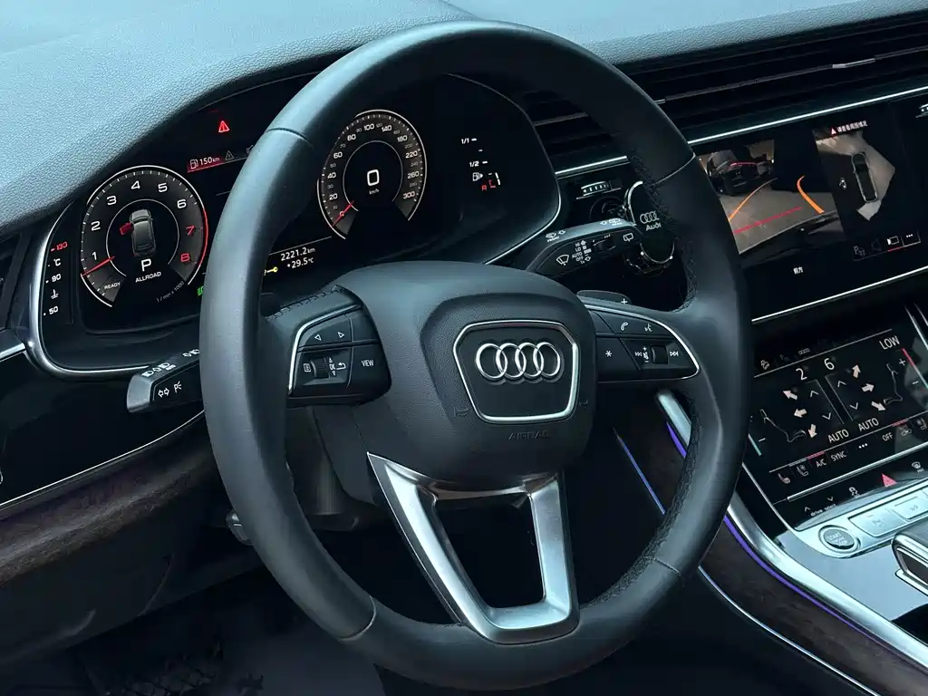 Audi Q7 — фото 4
