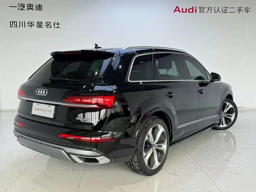 Audi Q7 — фото 4