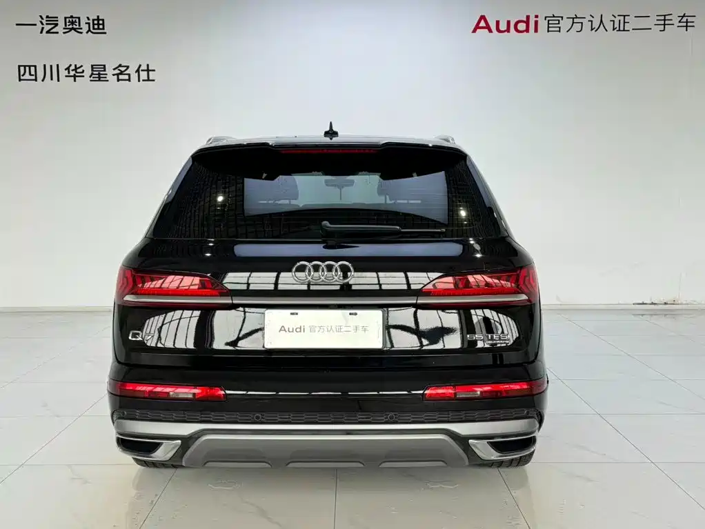 Audi Q7 — фото 5