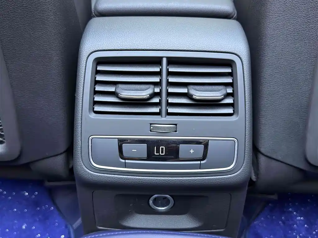 Audi A5 (Import) — фото 9