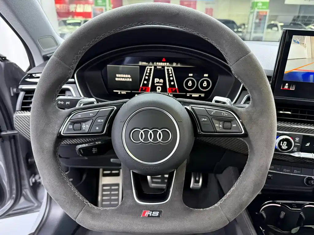 Audi RS 4 — фото 3