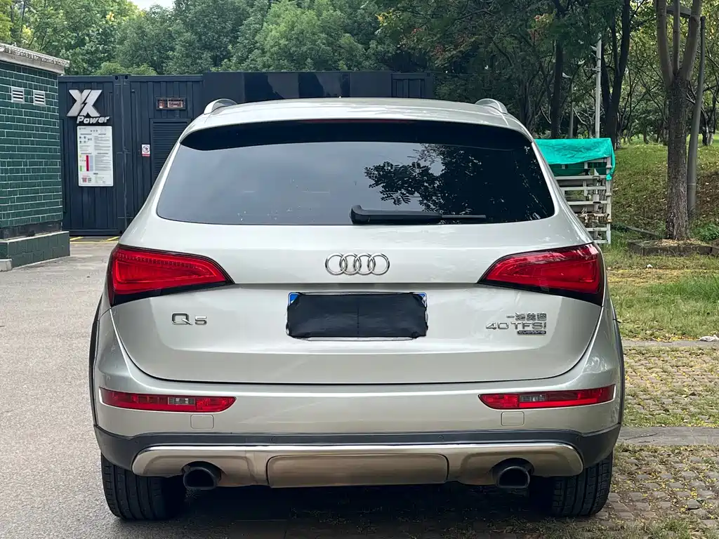 Audi Q5 — фото 6