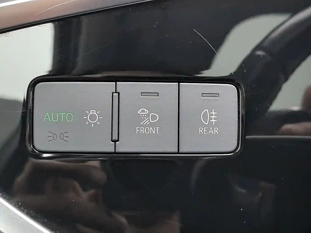 Audi Q3 — фото 21