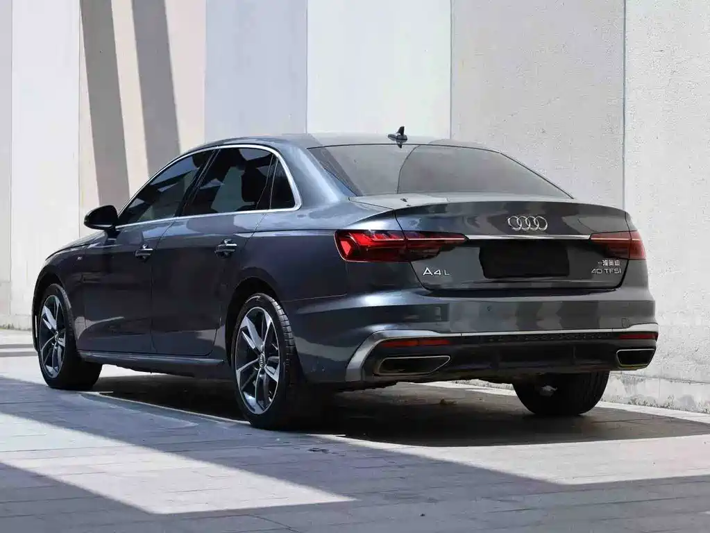 Audi A4L — фото 4