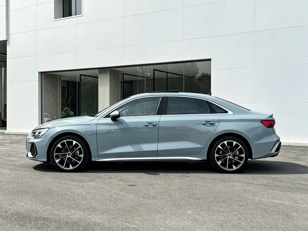 Audi A3 — фото 4