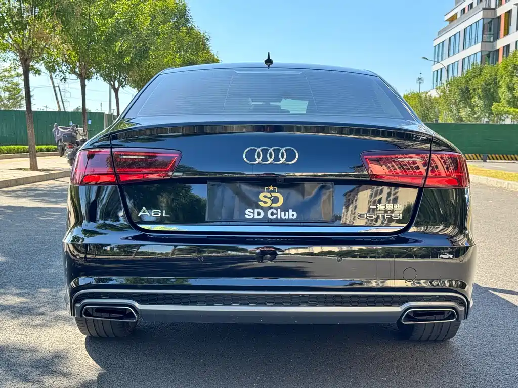 Audi A6L — фото 10