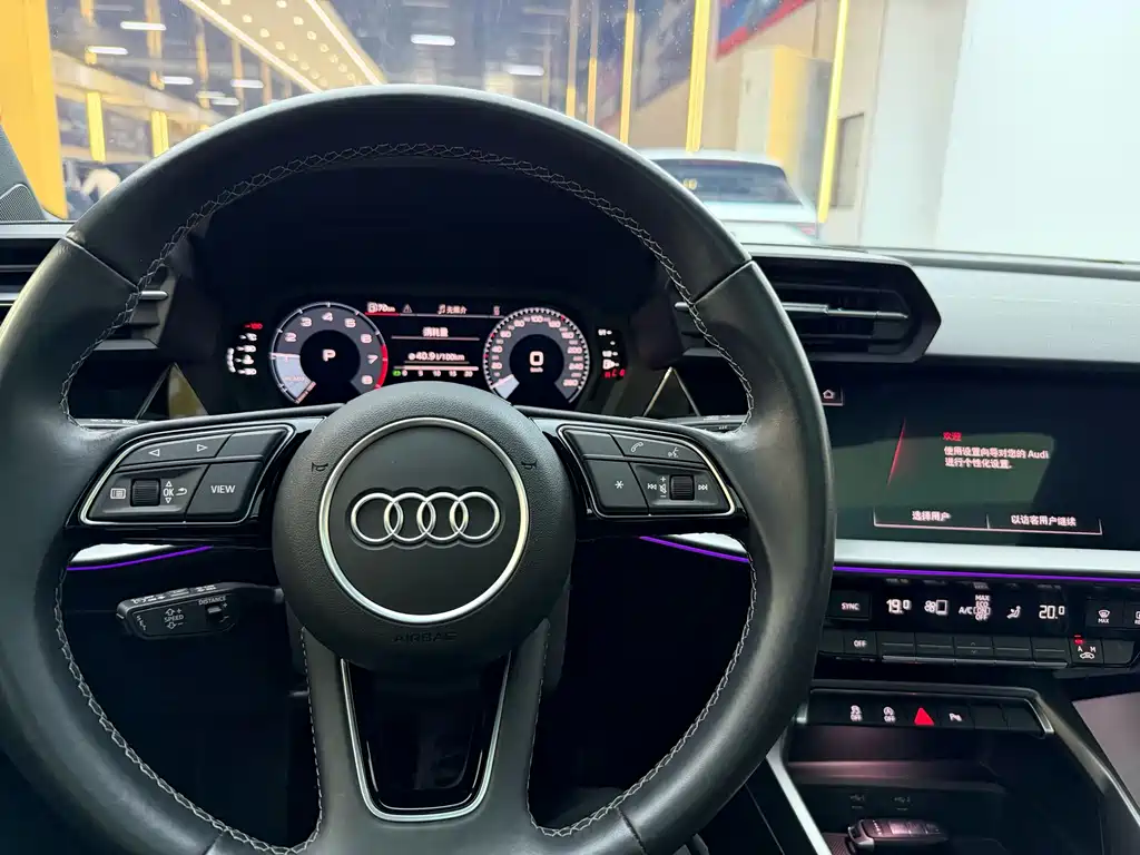 Audi A3 — фото 8