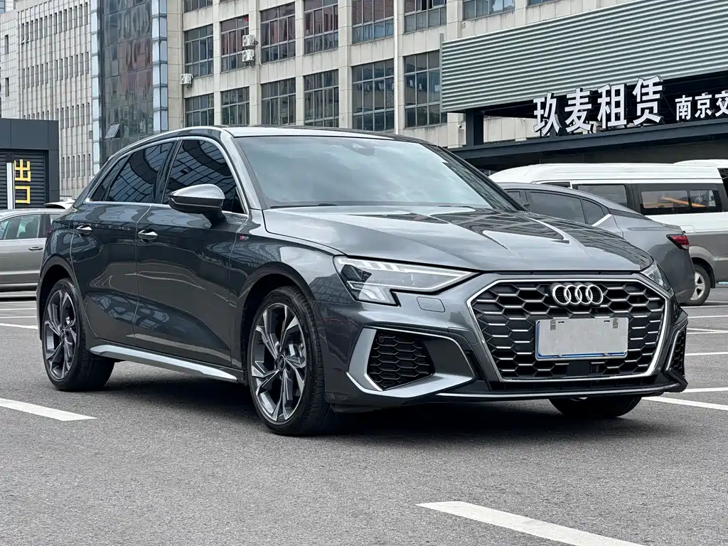 Audi A3 — фото 3