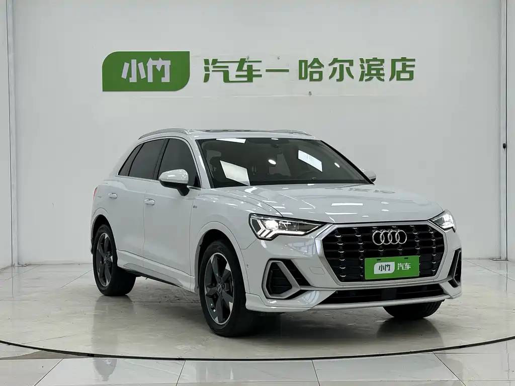 Audi Q3 — фото 3