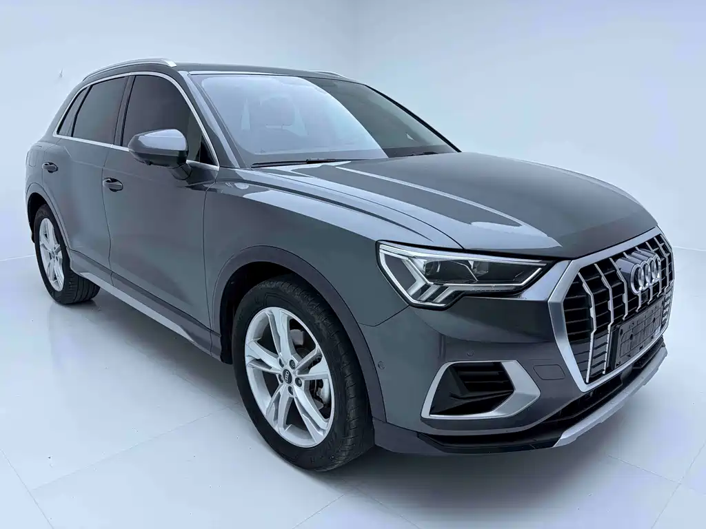 Audi Q3 — фото 3