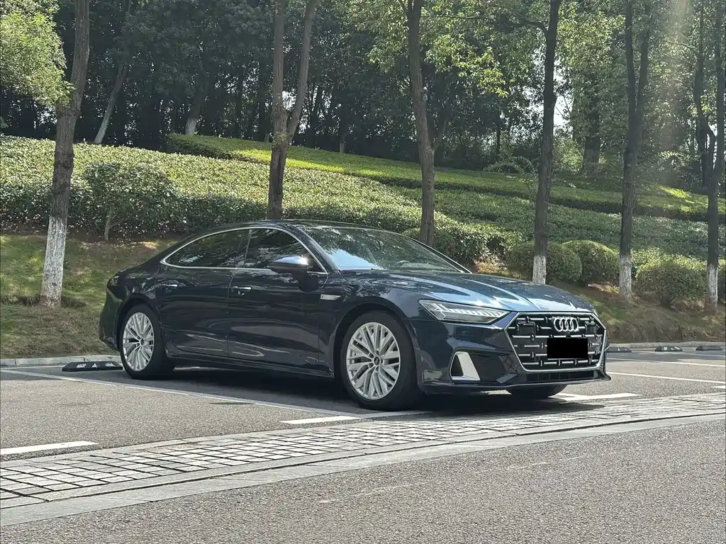 Audi A7L — фото 3